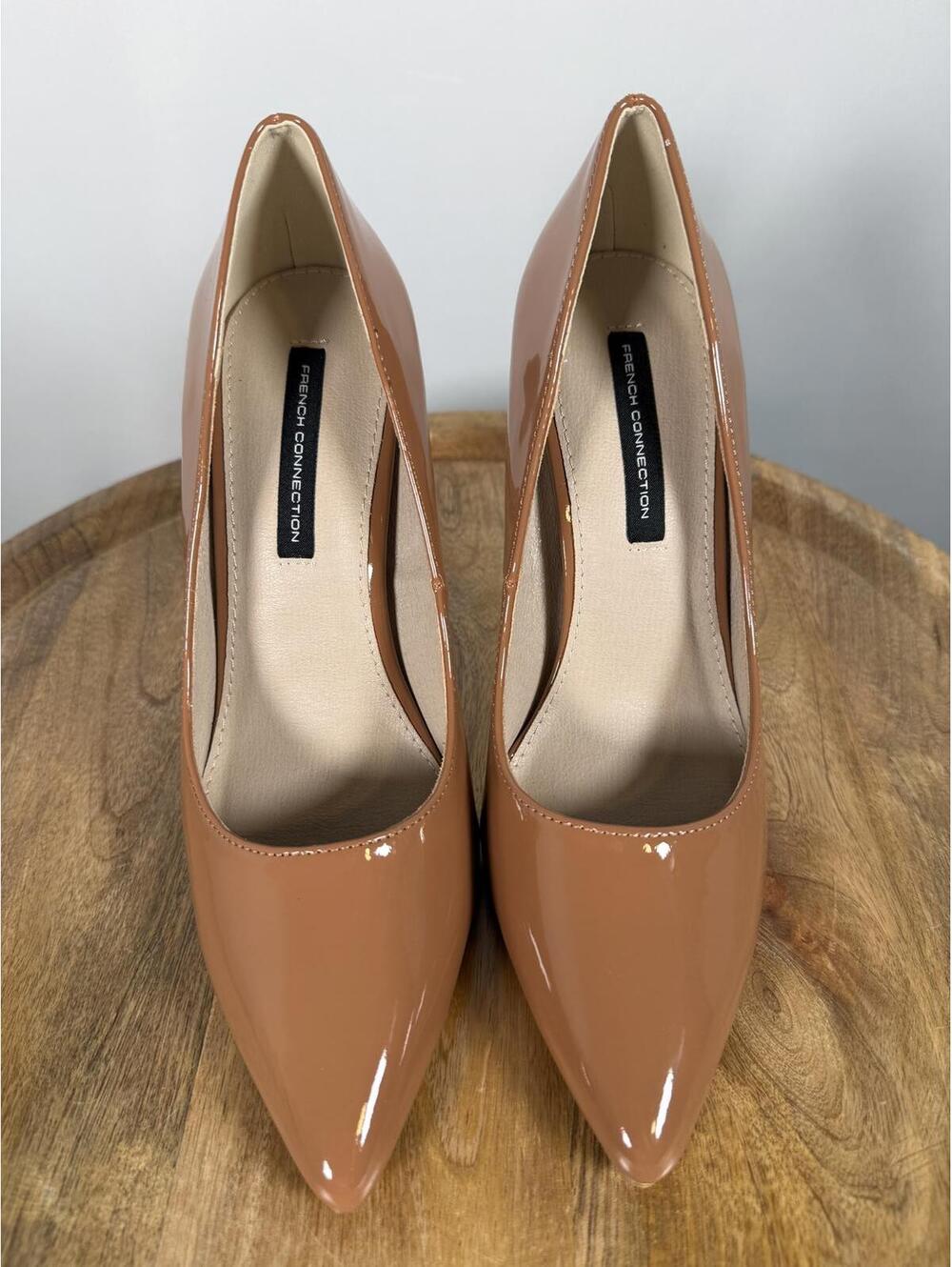 French Connection Patent Leather Tan Heels Pumps US 9 NWB - Picture 2 of 11